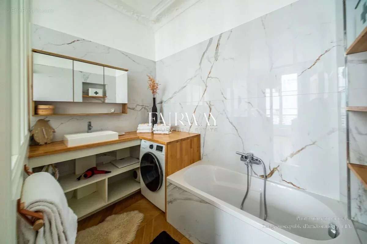 Appartement à PARIS-10E