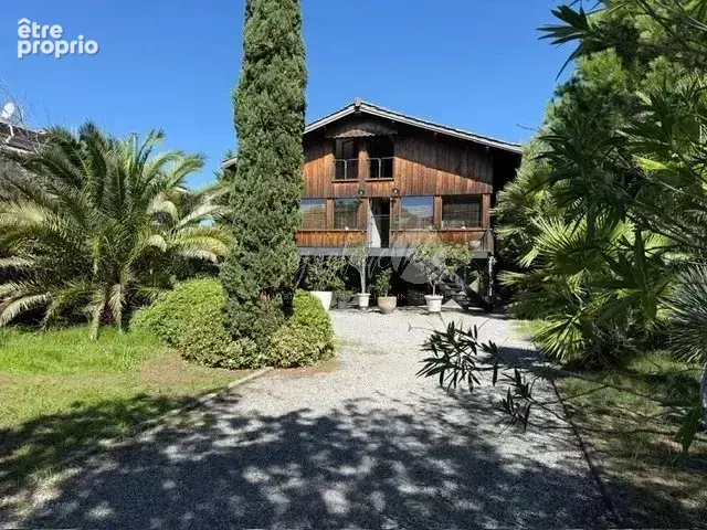 Photo Maison à Gujan-Mestras au prix de 1 298 000€