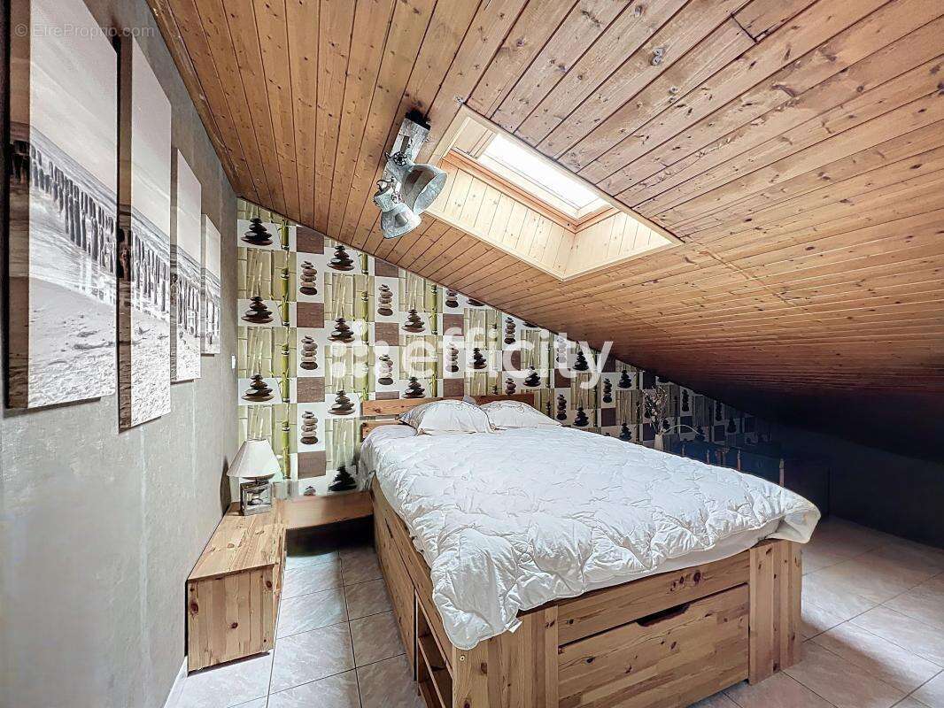 Appartement à MARIGNIER