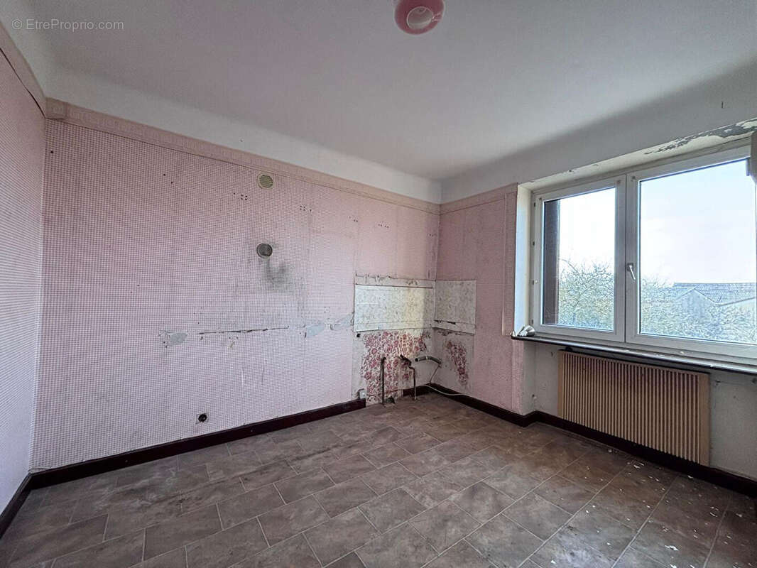 Maison à SAINTE-MARIE-AUX-CHENES