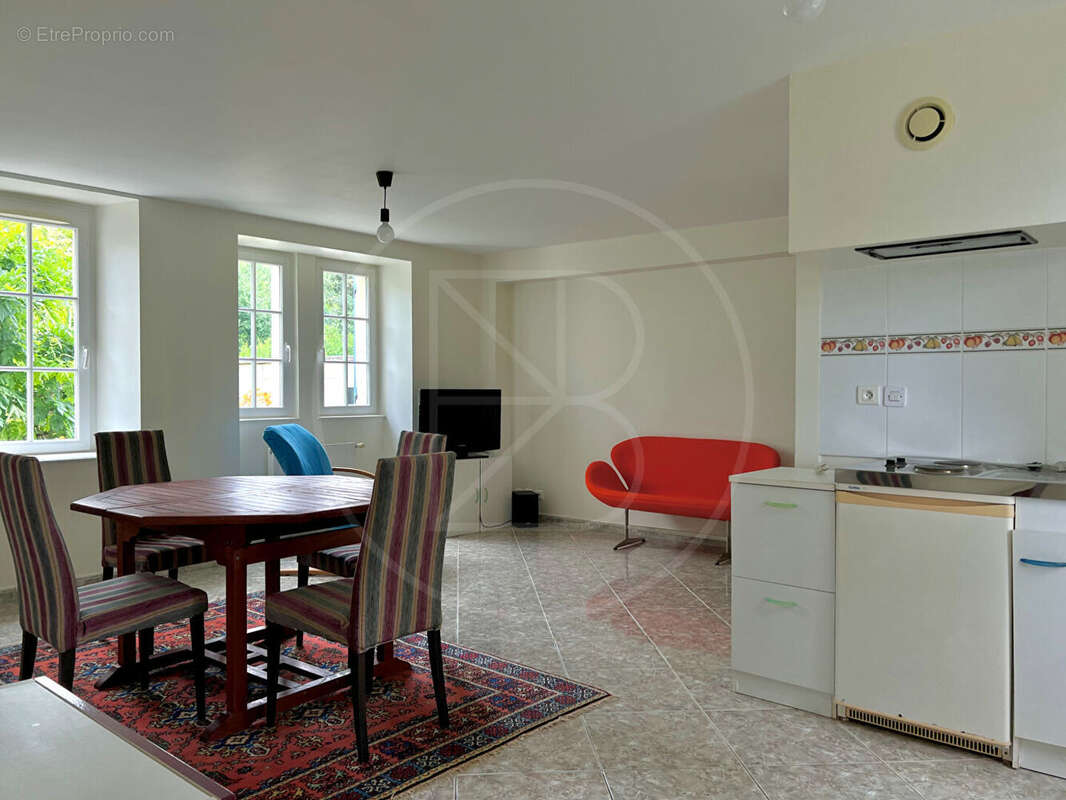 Maison à SAUVETERRE-DE-GUYENNE