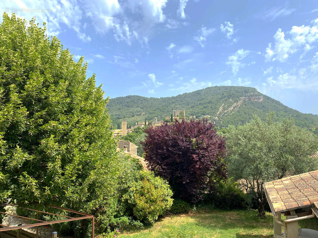 Maison à VAISON-LA-ROMAINE