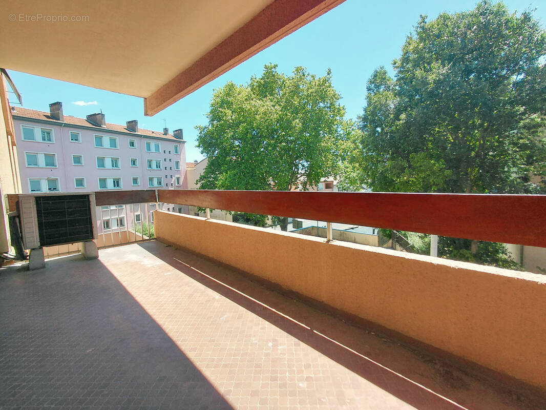 Appartement à AUBENAS