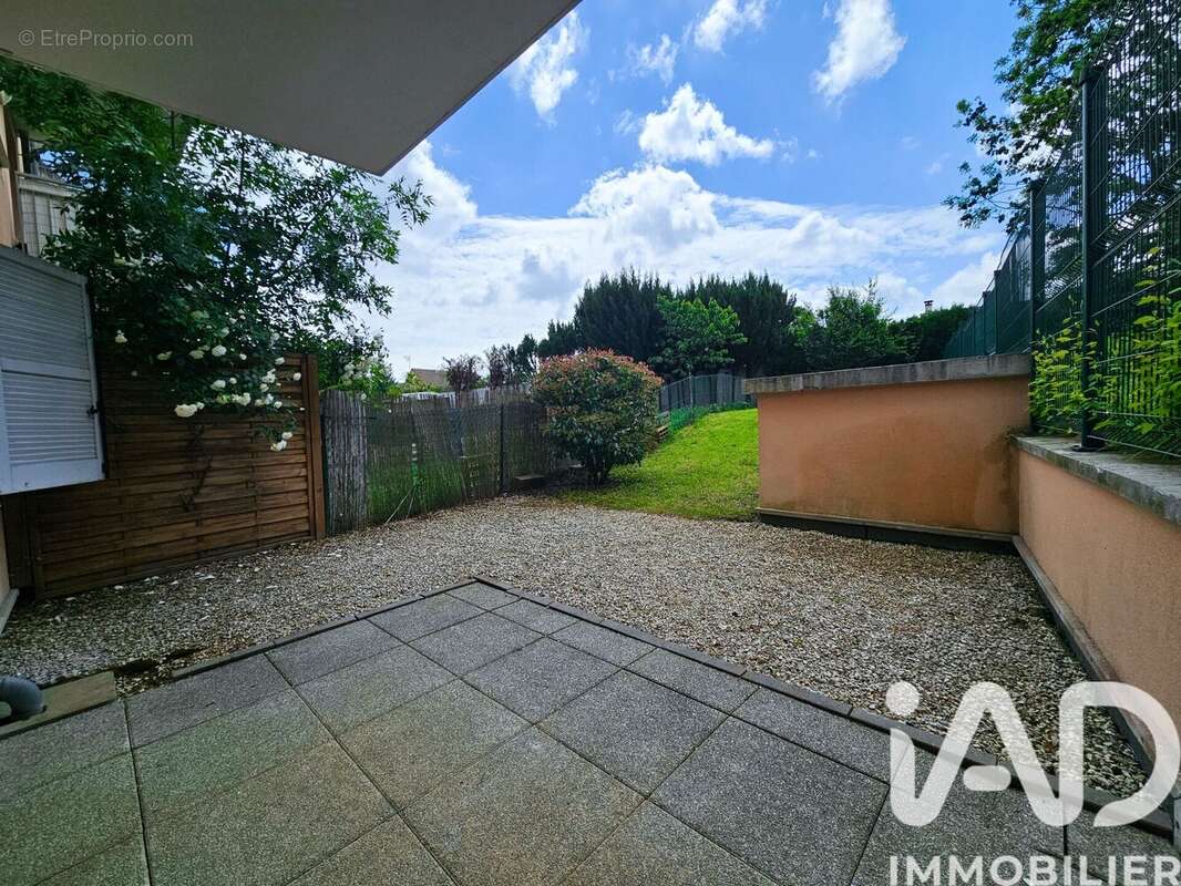 Photo 9 - Appartement à SAINT-GERMAIN-LES-ARPAJON