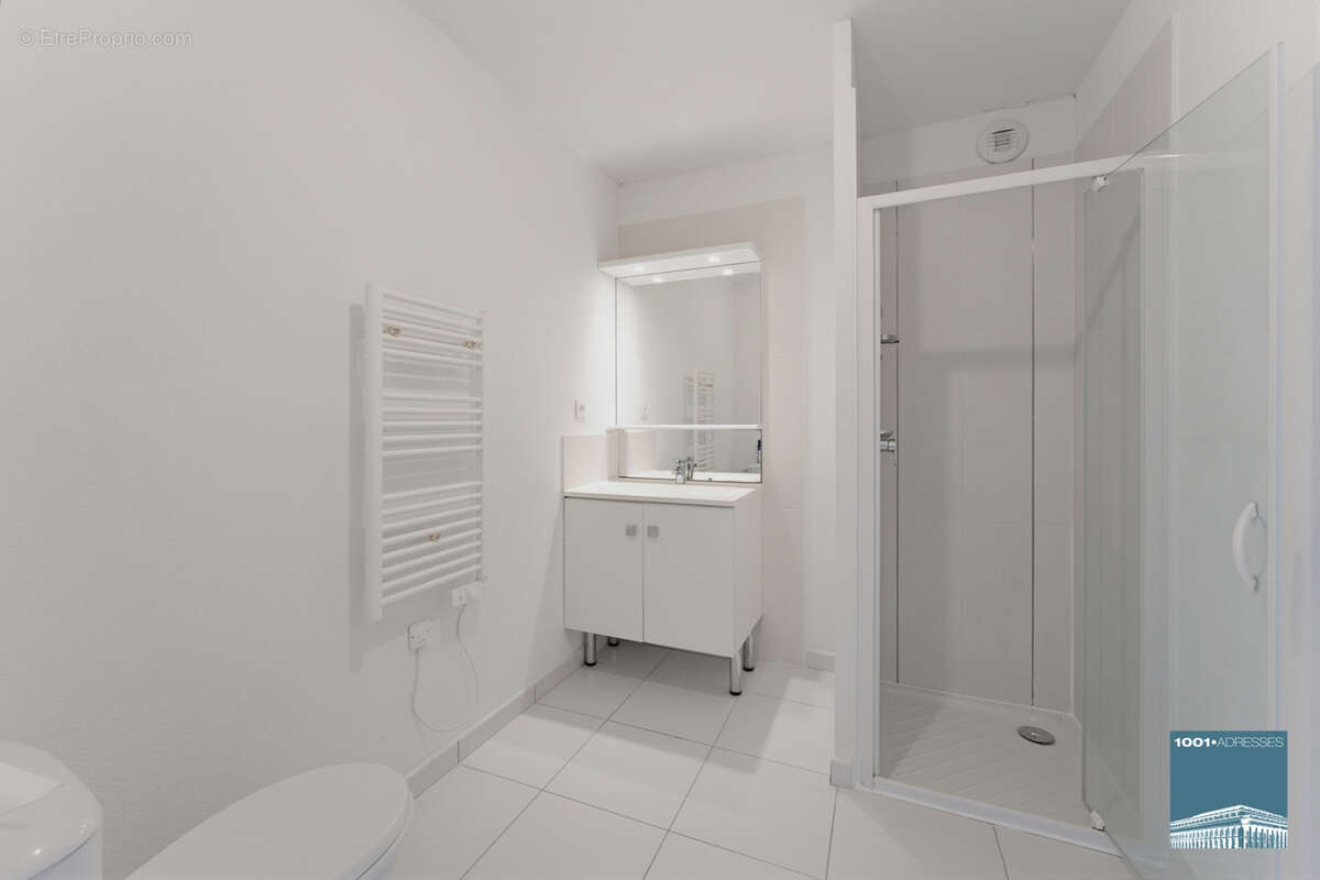 Appartement à PAREMPUYRE