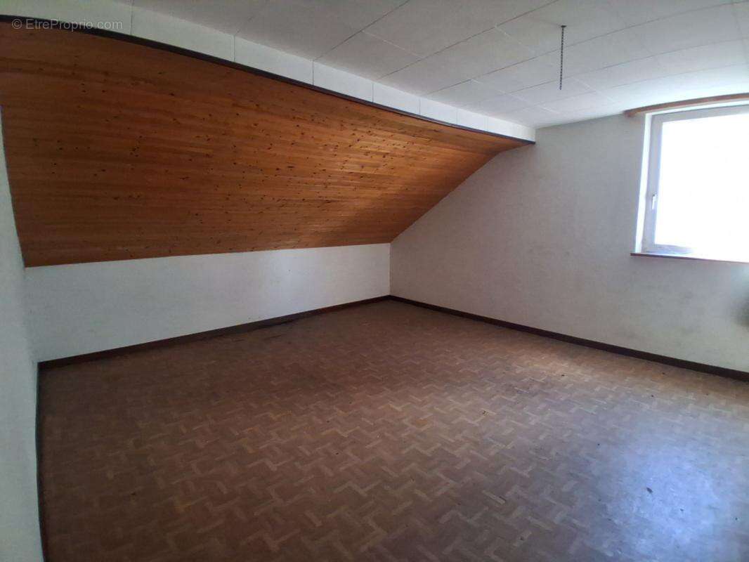 Projet T3 À Vendre Permis purgé surface brute 138 m² - photo 4