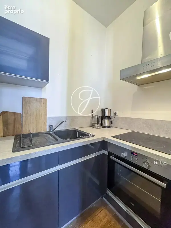 Lille - SAINT MICHEL - Appartement - 2 pièces - 48m² - Parking  - - photo 12