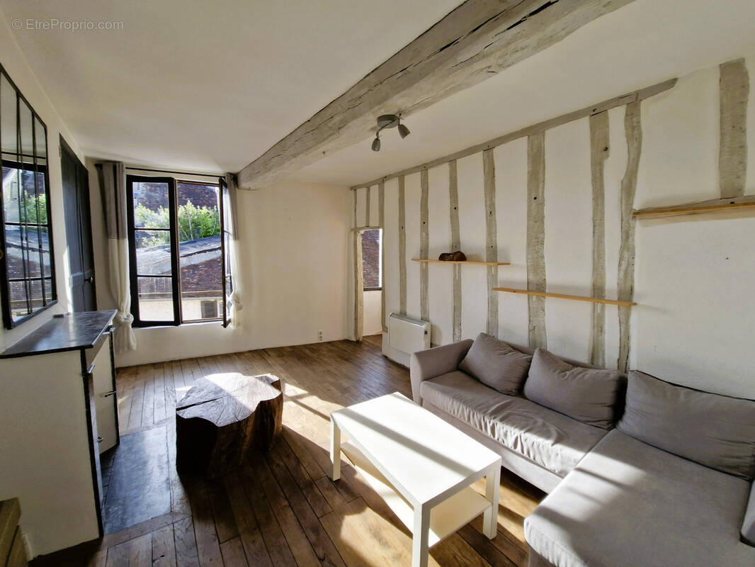 Appartement à JOIGNY