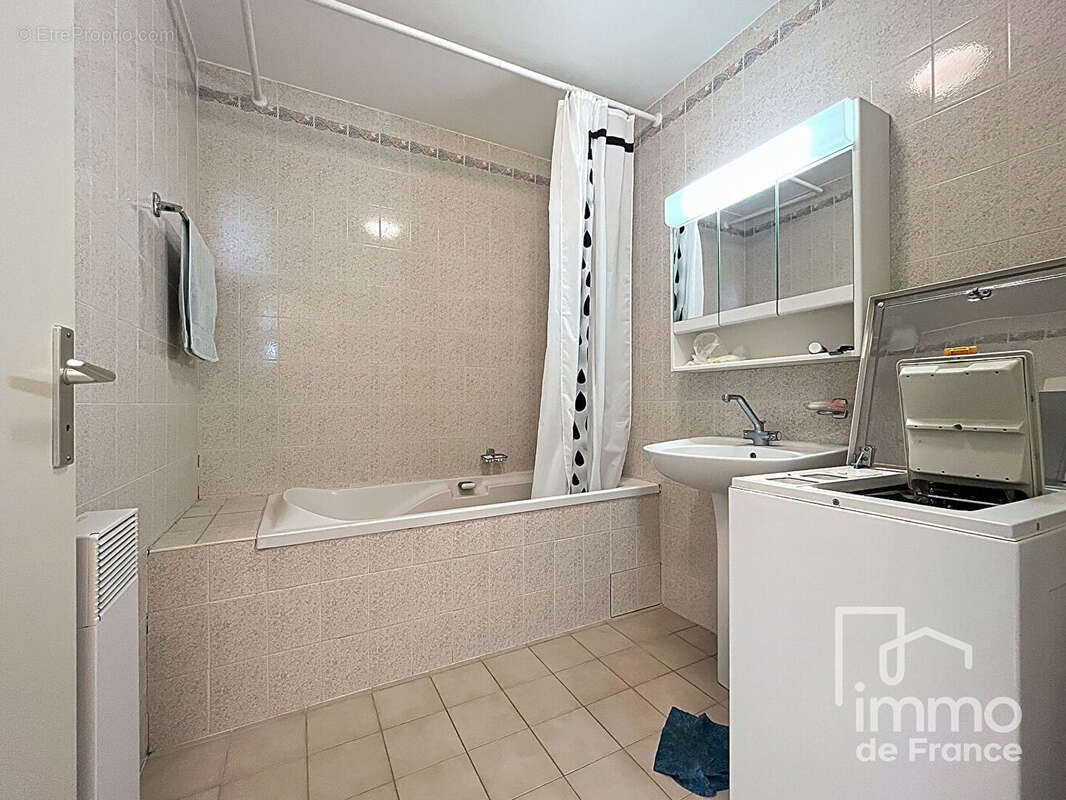 Appartement à FERNEY-VOLTAIRE