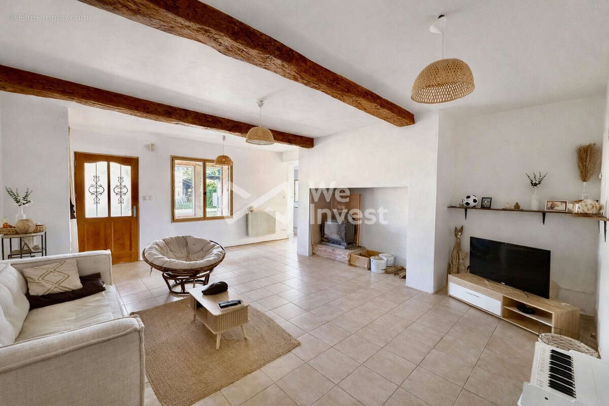 Maison à MONTECH