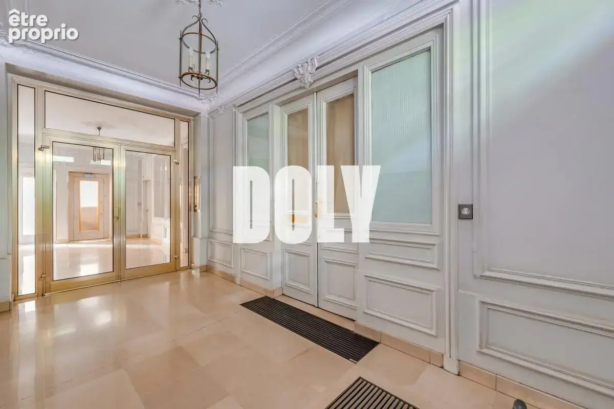 DOLY - Appartement d'Exception, Plaine-Monceau 75017 - photo 13