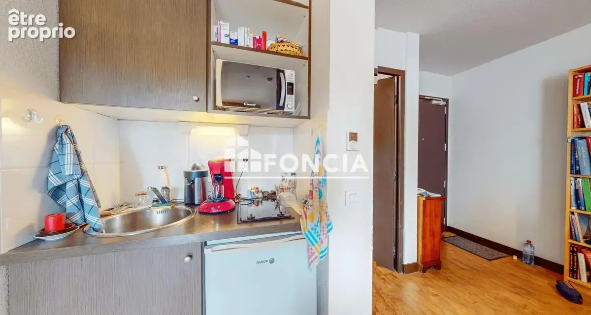 Investissement locatif – Résidence Seniors - Voiron (38500) _ LMNP / LMP – Location meublée en résidence avec services - Gestion - photo 4