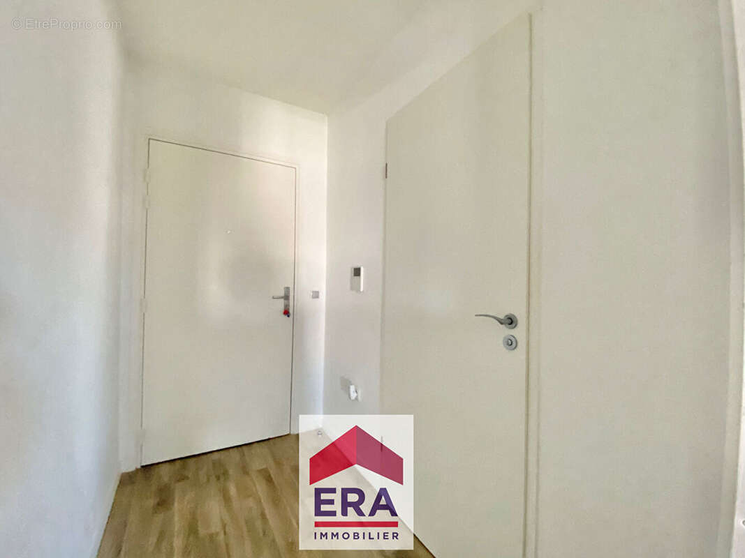 Appartement à SARTROUVILLE