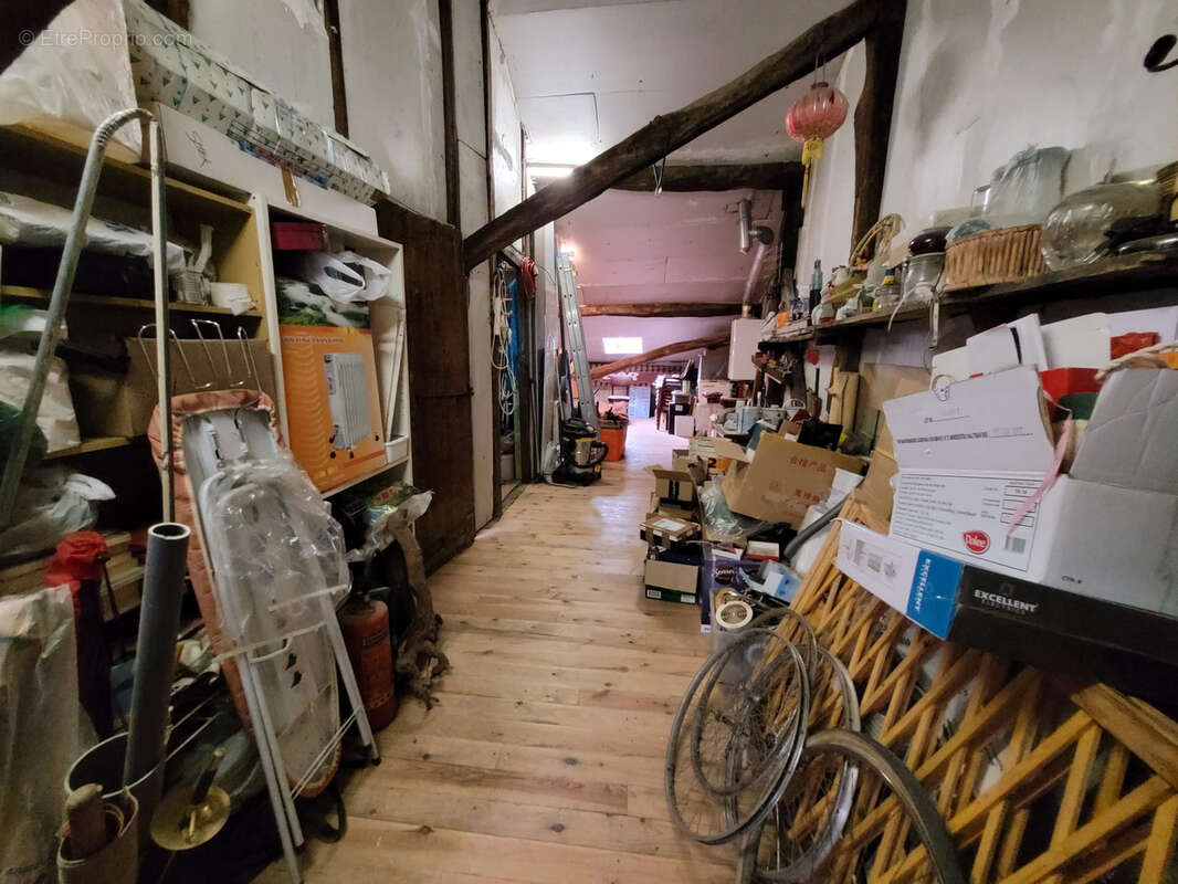 Commerce à SAINT-GIRONS