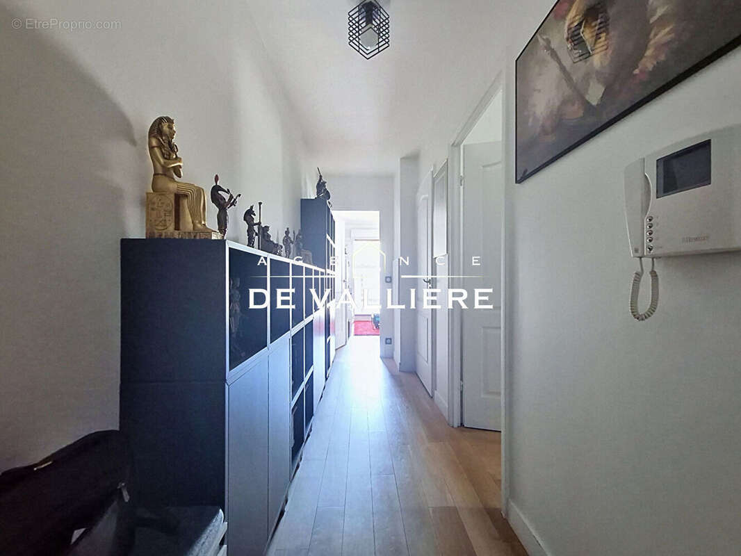 Appartement à NANTERRE