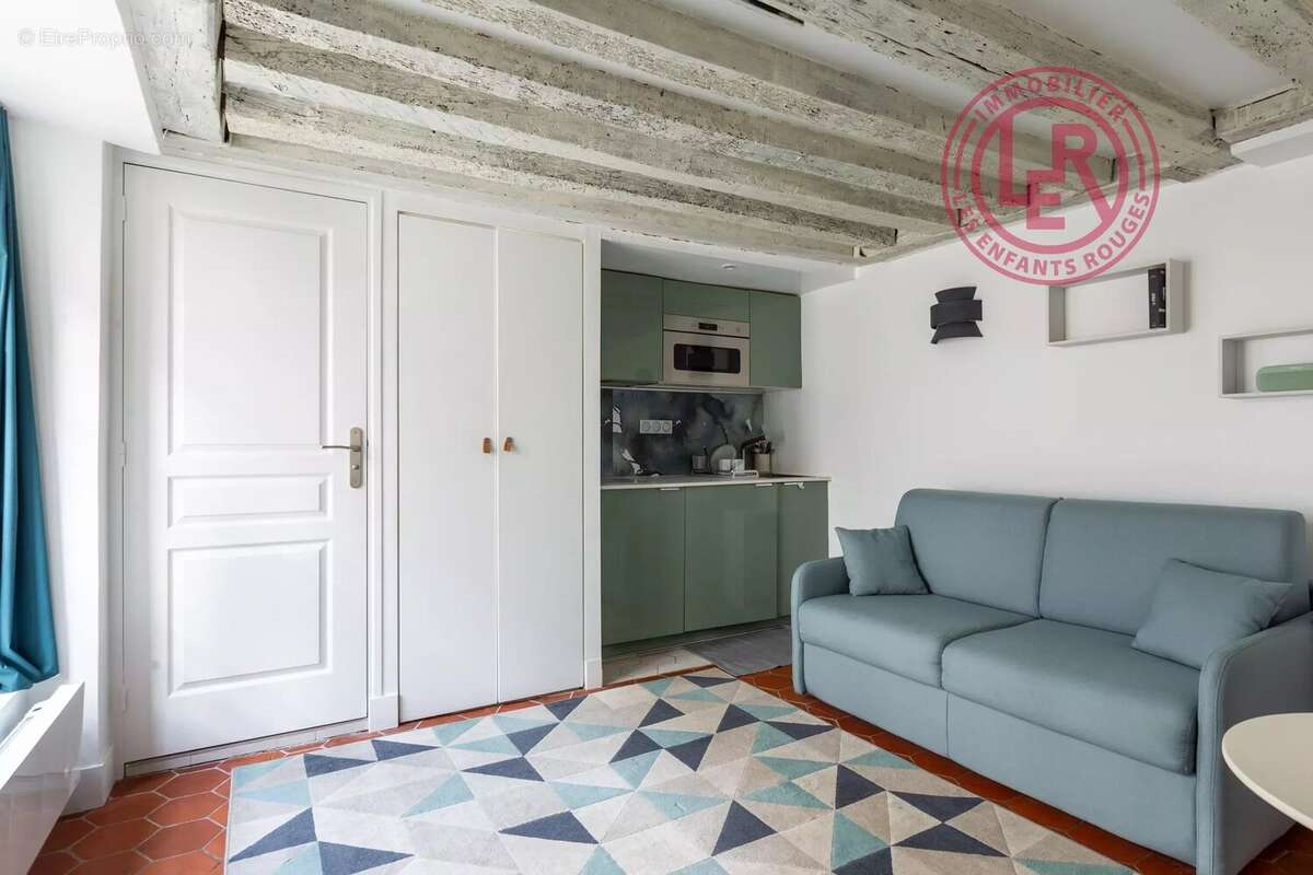 Appartement à PARIS-3E