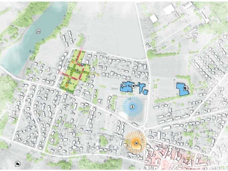 Terrain à SOUCELLES