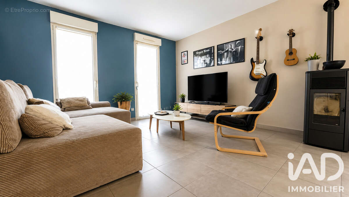 Maison 99 m² à Hersin-Coupigny  - photo 2