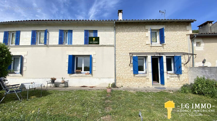 Maison à SAINT-FORT-SUR-GIRONDE