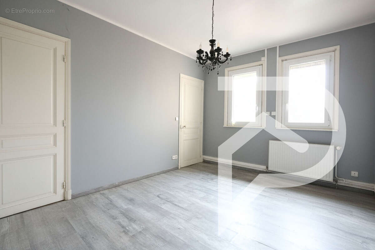 Maison à MONTDIDIER