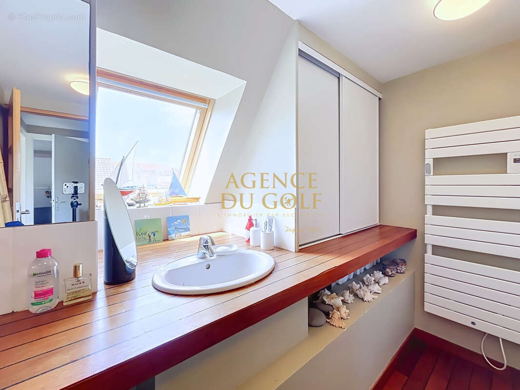 Maison familiale 130 m2   Habitable de plain-pied et proche des commerces - photo 11