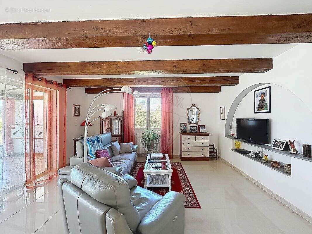 Maison à BOISSET-ET-GAUJAC