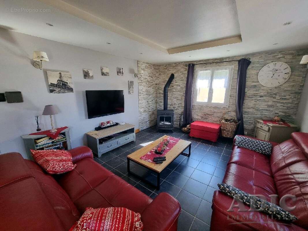 Maison 169 m² à Montge-En-Goele  - photo 3