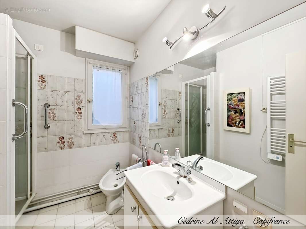 LA ROCHELLE, Appartement à vendre 1er étage, 2 pièces, 54m2, véranda, parking et cave - photo 7