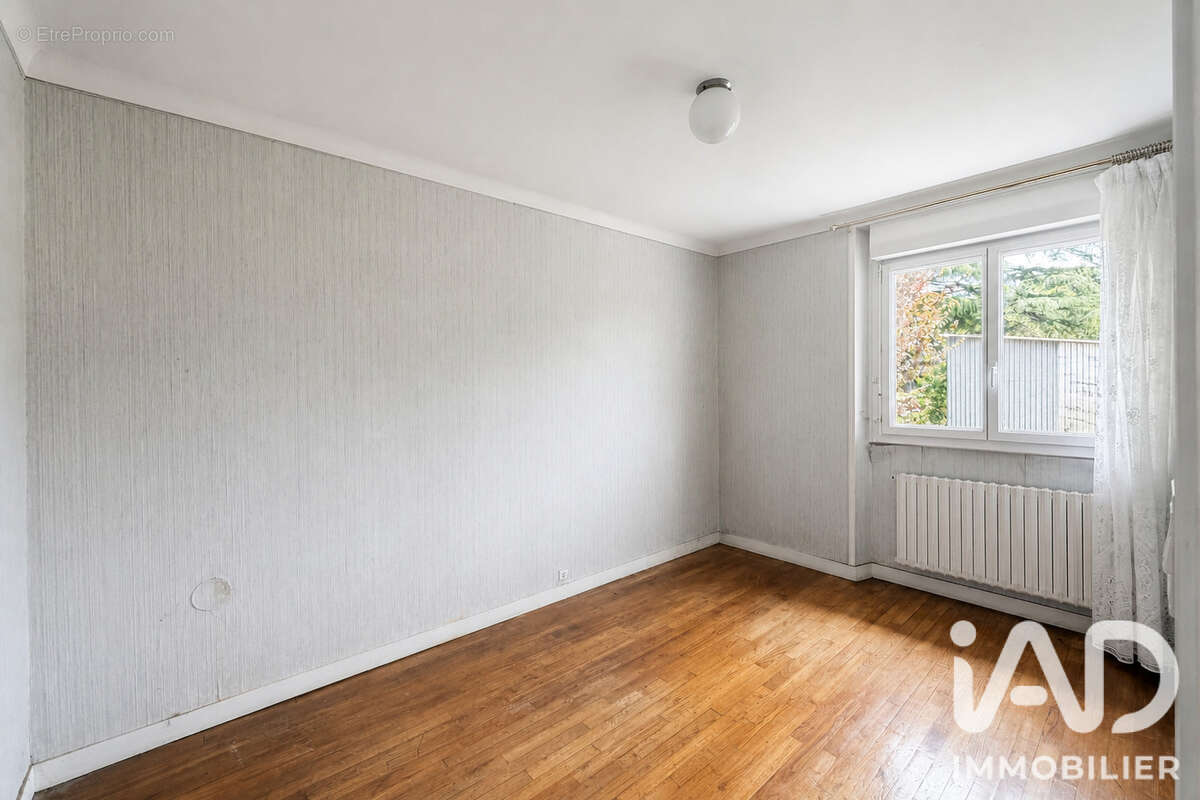 Maison 130 m² à Peillac  - photo 7