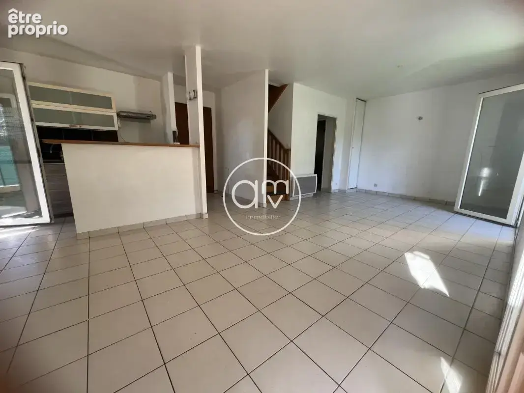 Maison 4 pieces - 3 chambres - la garde ( 83130 ) avec terra - photo 2