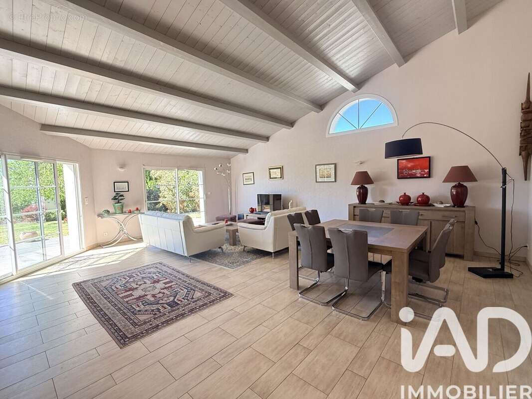 Photo 6 - Maison à PUILBOREAU