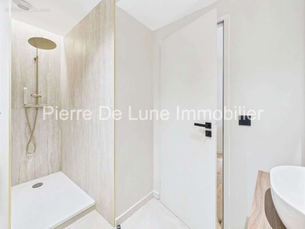 Appartement à LYON-4E