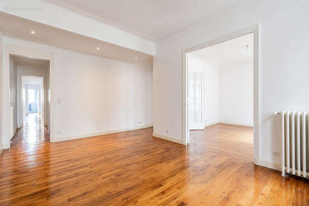 Appartement de 5 pièces de 103 m² à Paris 13ème - photo 3