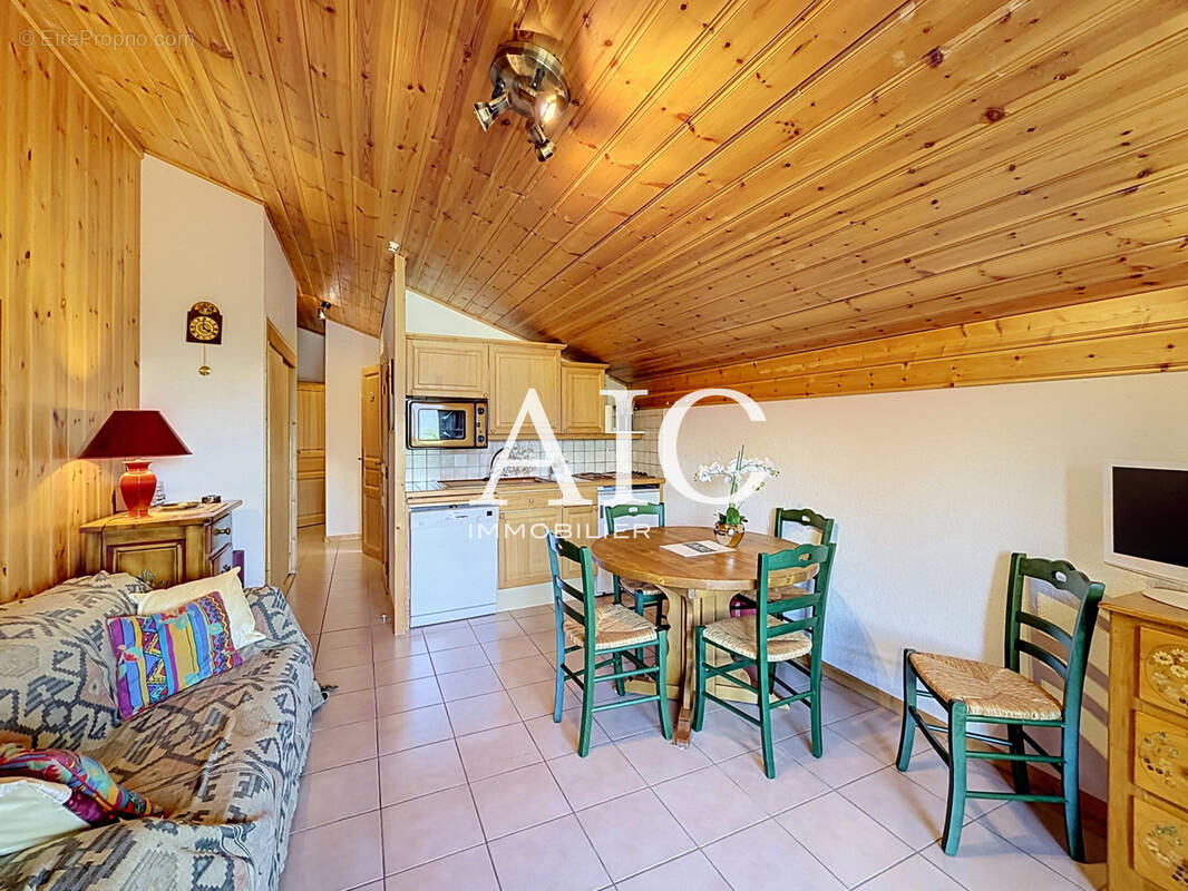 Appartement à COMBLOUX