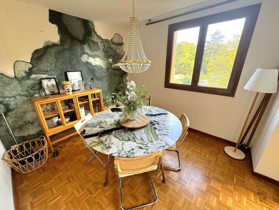 Appartement à MARSEILLE-9E