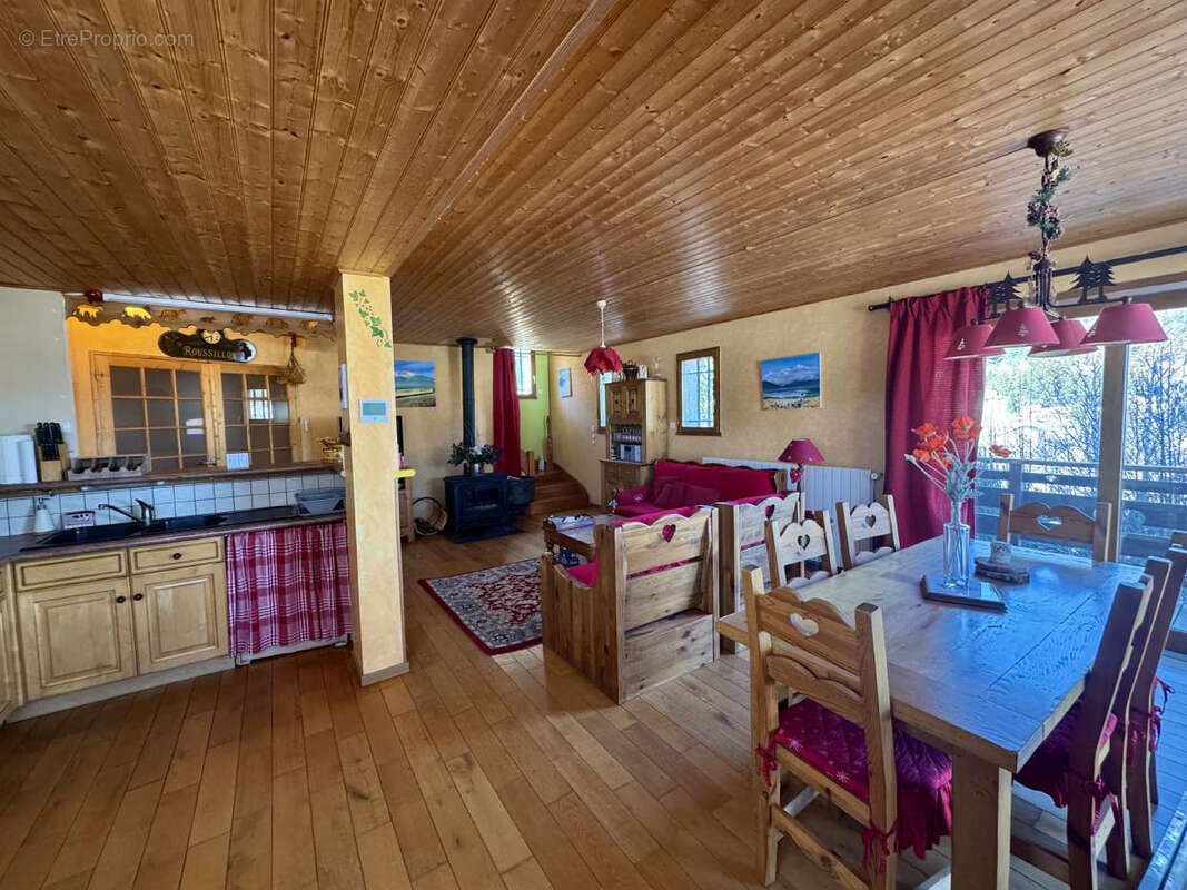 Maison à FORMIGUERES