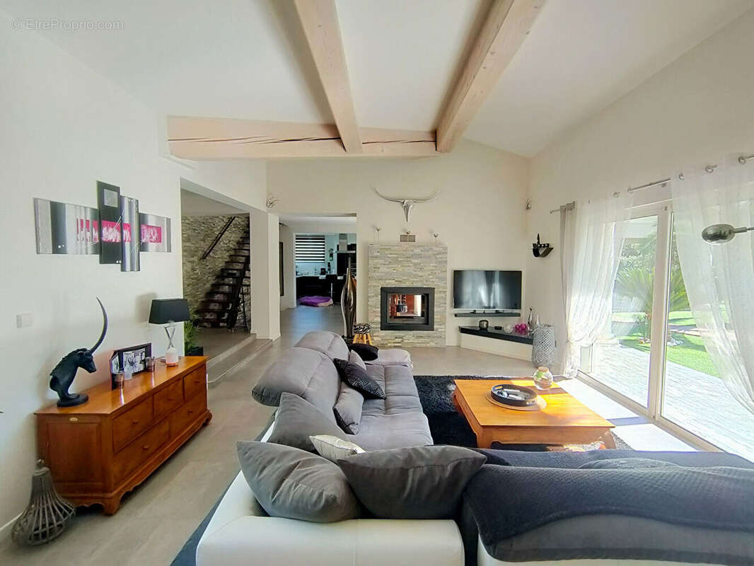 Maison à DRAGUIGNAN