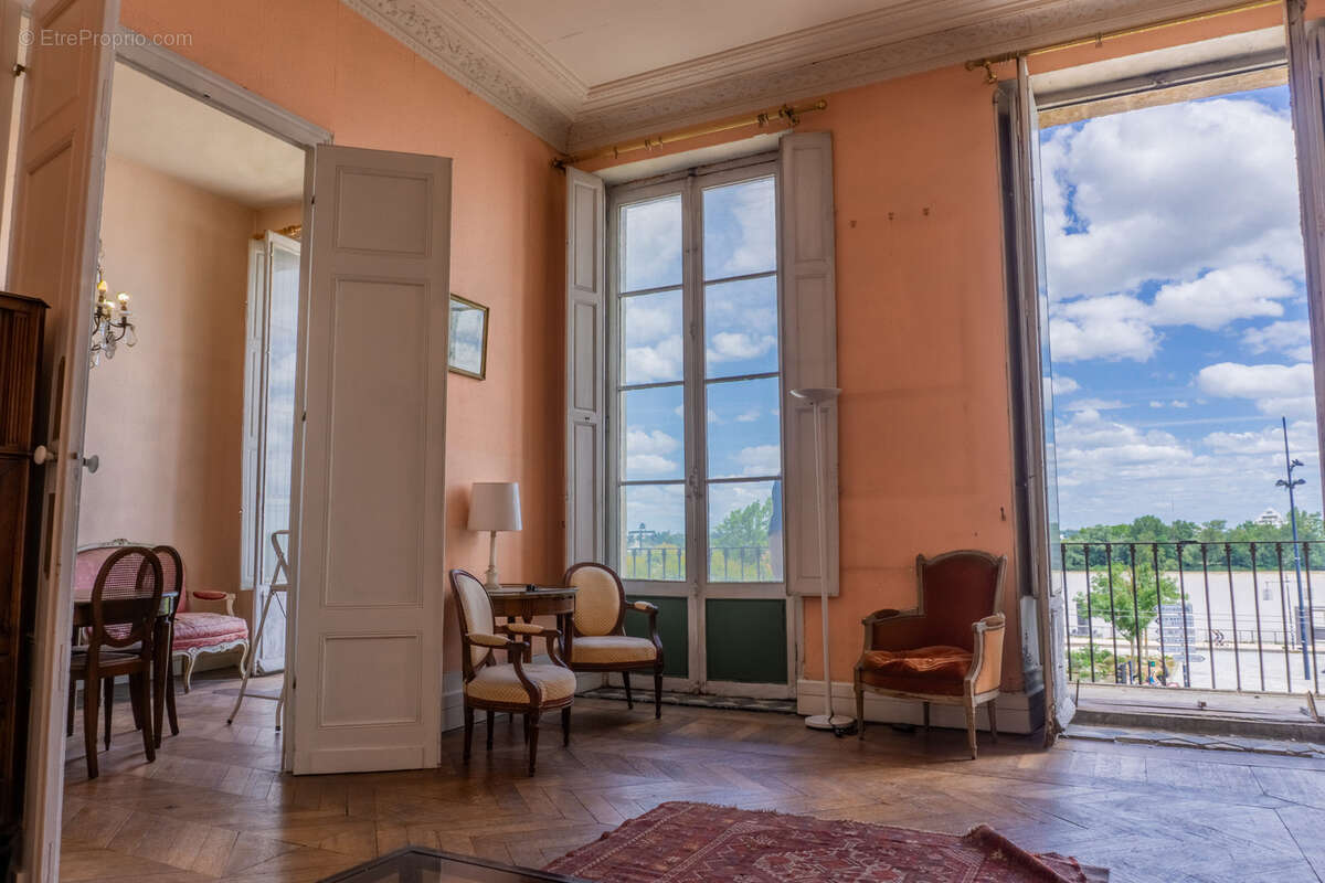 Appartement à BORDEAUX