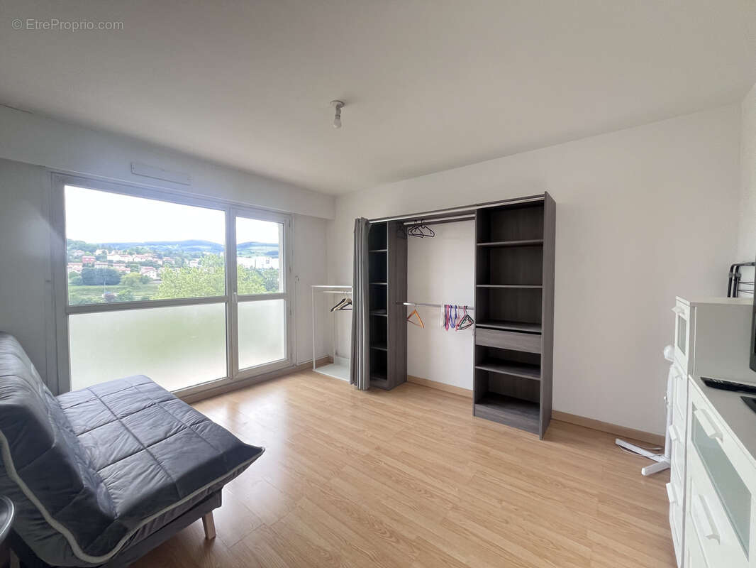 Appartement à SAINT-ETIENNE