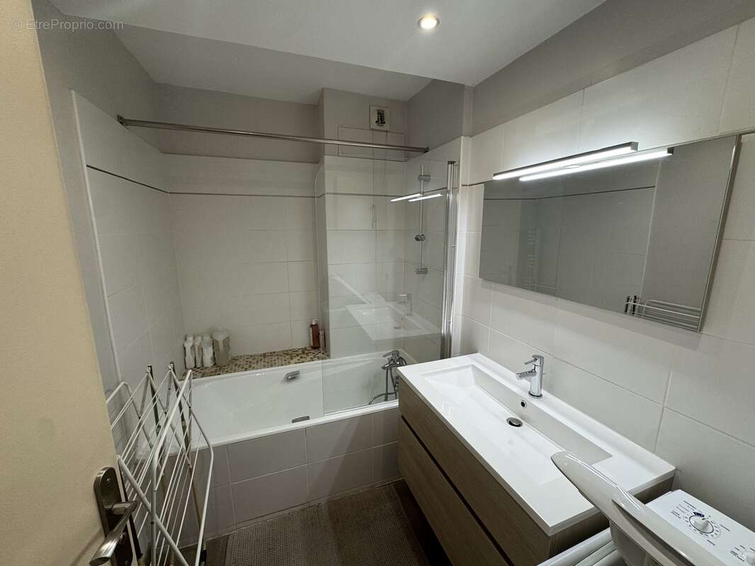 Appartement à TASSIN-LA-DEMI-LUNE