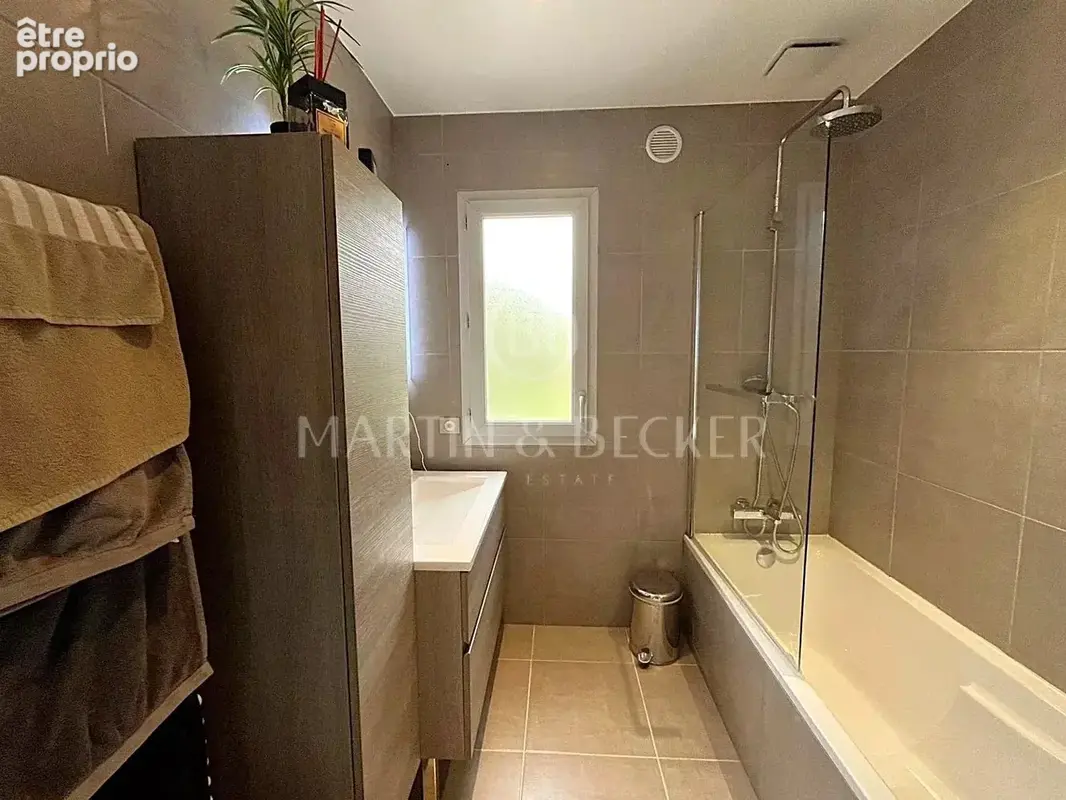 Biot soullieres  - co exclu-  villa familiale contemporaine - photo 13