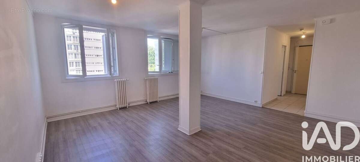 Photo 2 - Appartement à VILLIERS-LE-BEL
