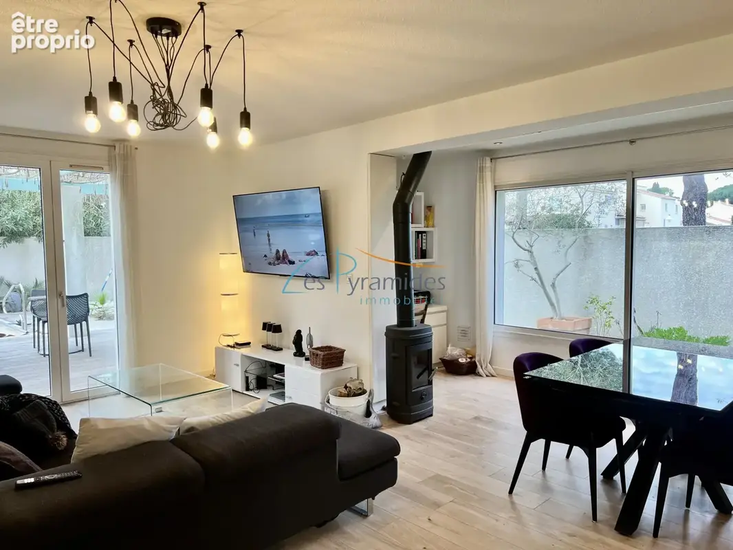 La Grande Motte - Villa 4 pièces avec piscine et garage - photo 10