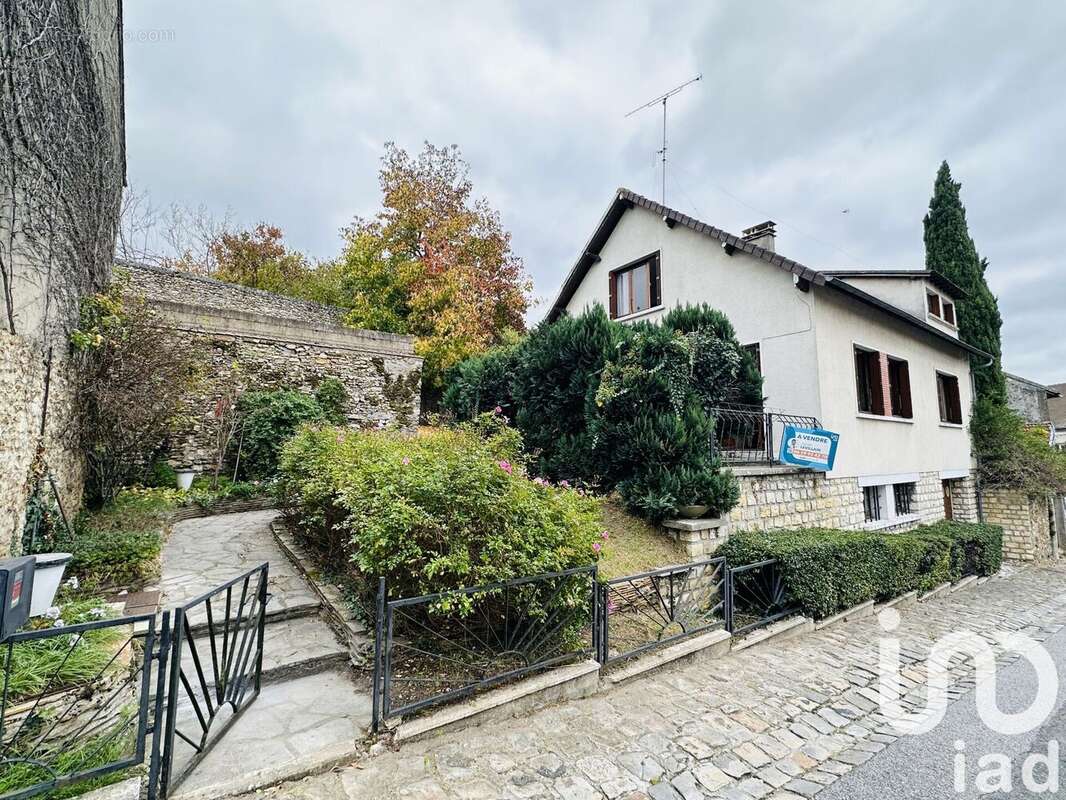 Photo 3 - Maison à SAINT-ARNOULT-EN-YVELINES