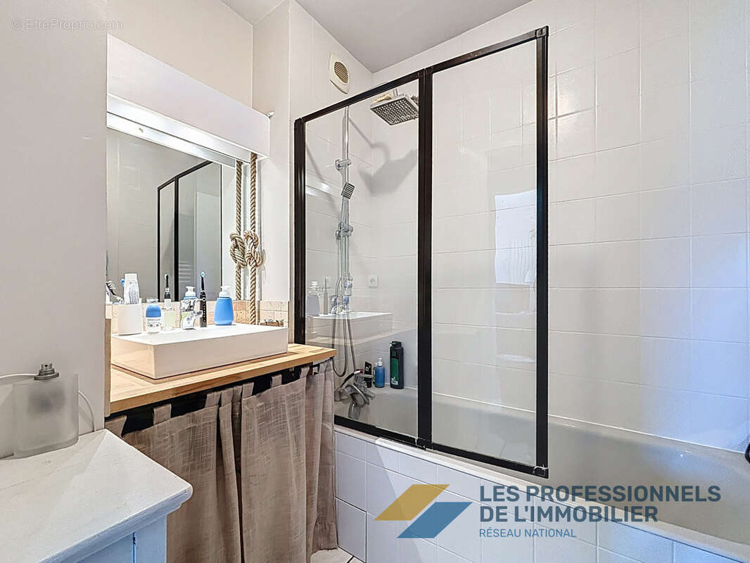Appartement à JACOB-BELLECOMBETTE