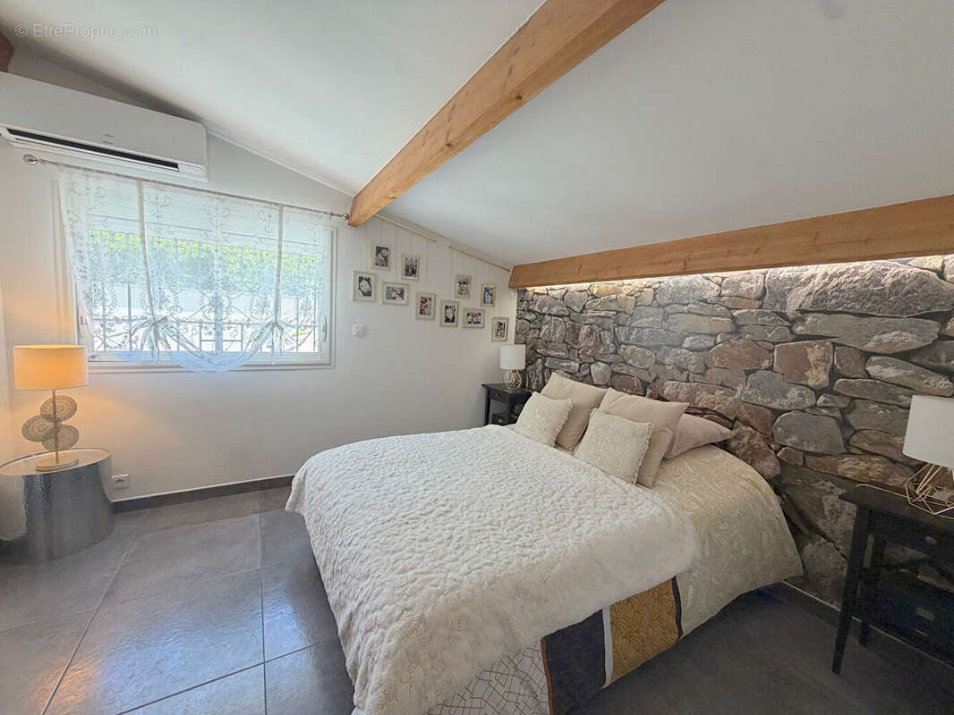 Villa althen les paluds de 107m² avec piscine sur terrain de 360m² - photo 9