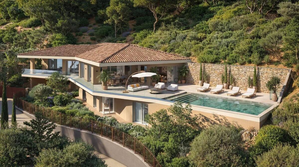 Maison à GRIMAUD