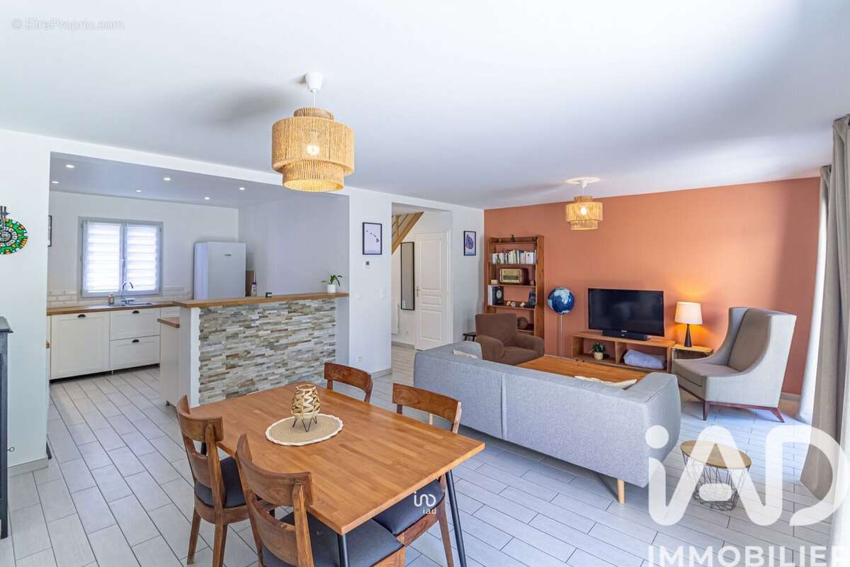 Photo 3 - Maison à EPONE