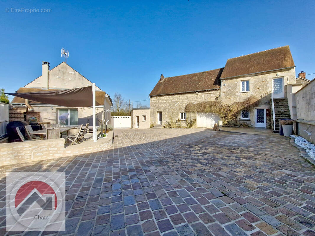 Maison à MARINES