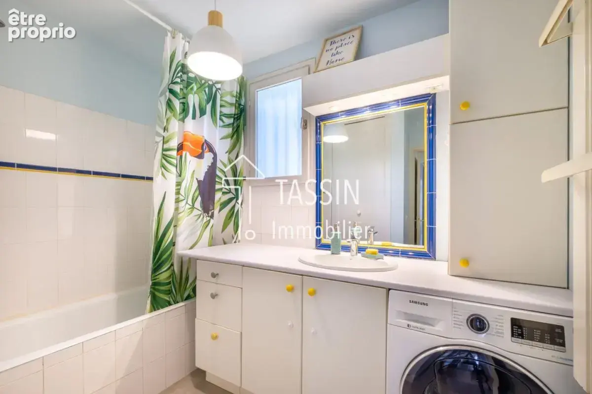 TASSIN - T3 en rez de jardin dans résidence sécurisée - photo 6